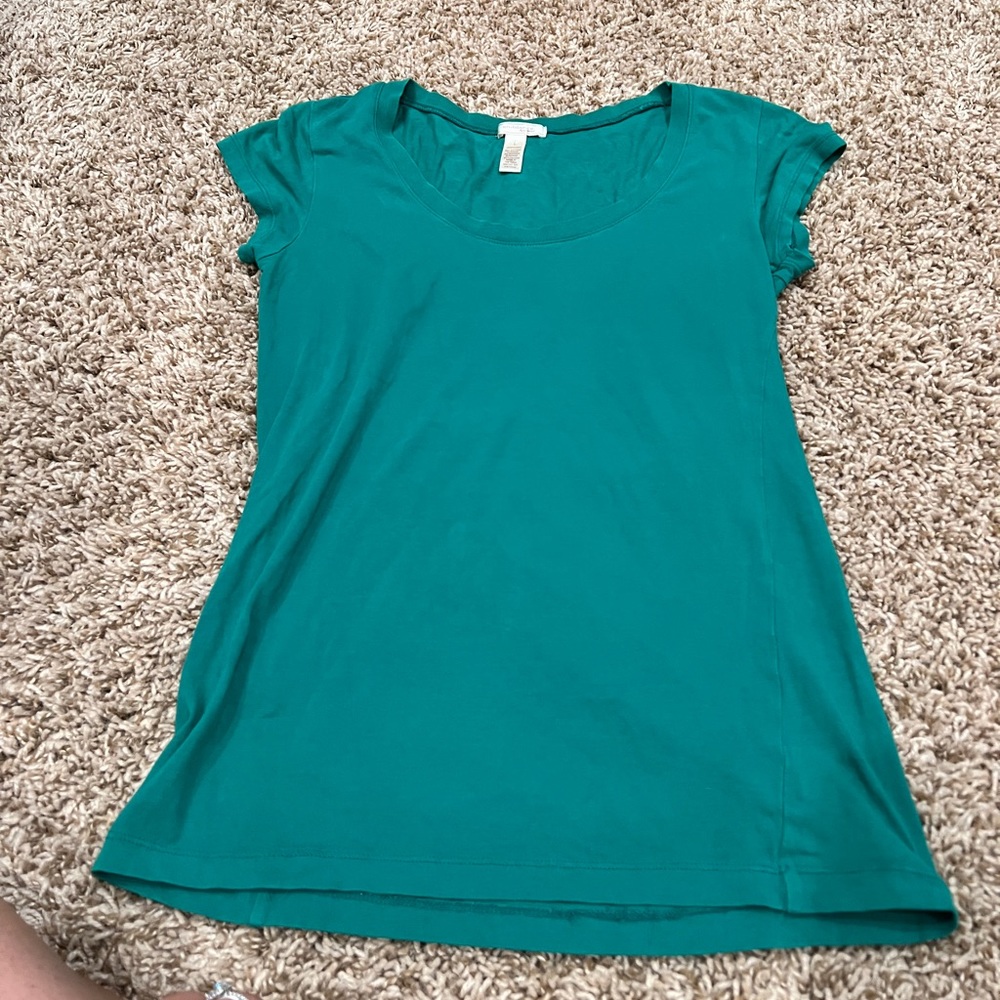 Green t shirt